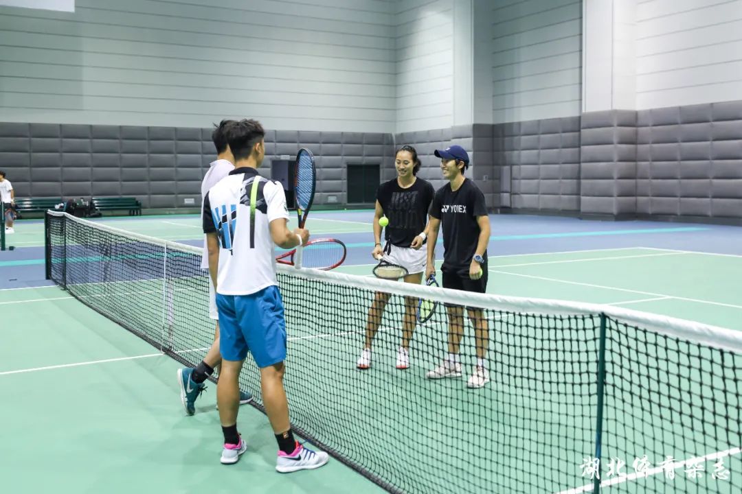 呈现了一场 呈现了一场