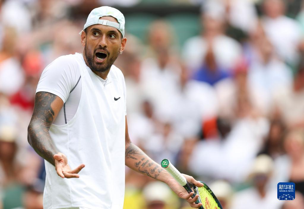 察年轻球员 察年轻球员