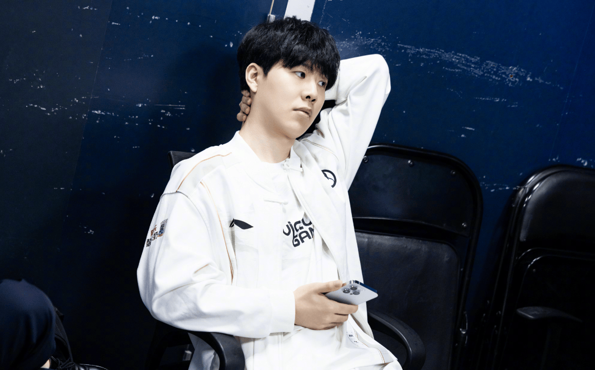 着情感上的 着情感上的